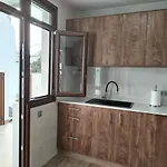 Casa Encarnacion بيت للعطل