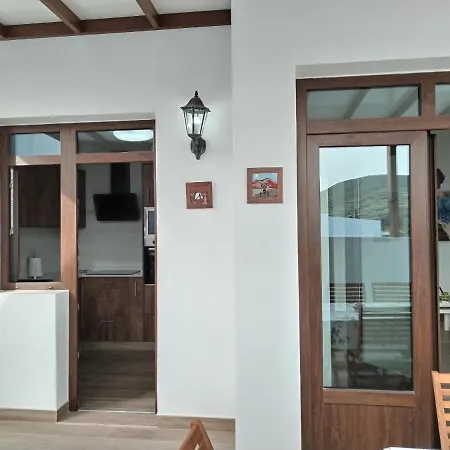 Nyaraló Casa Encarnacion *